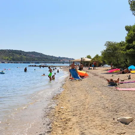 With Parking Space Plano, - 22550 Apartment Trogir
